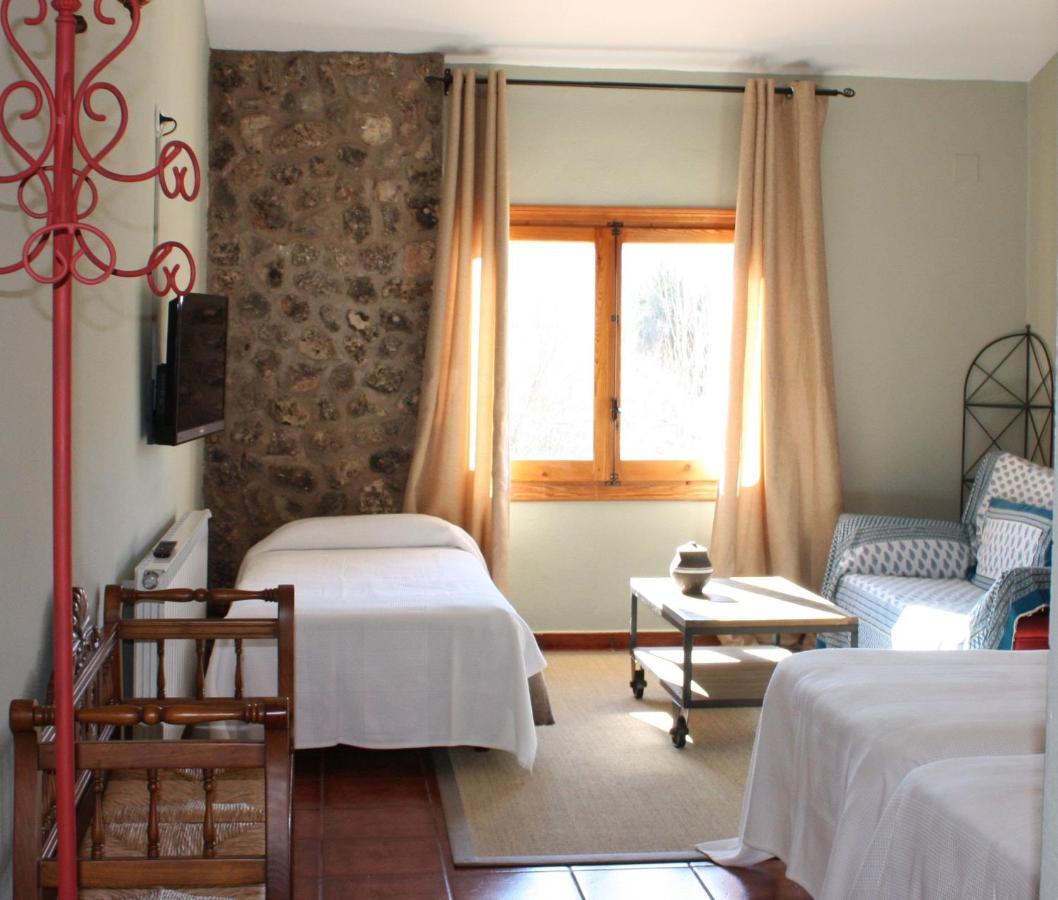 Chorros Del Rio Mundo Bed & Breakfast Riopar Exterior photo